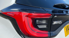 Toyota Yaris 1.5 Hybrid Design 5dr CVT Hybrid Hatchback